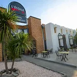 Hotel L\'Etoile Aeroport - A61
