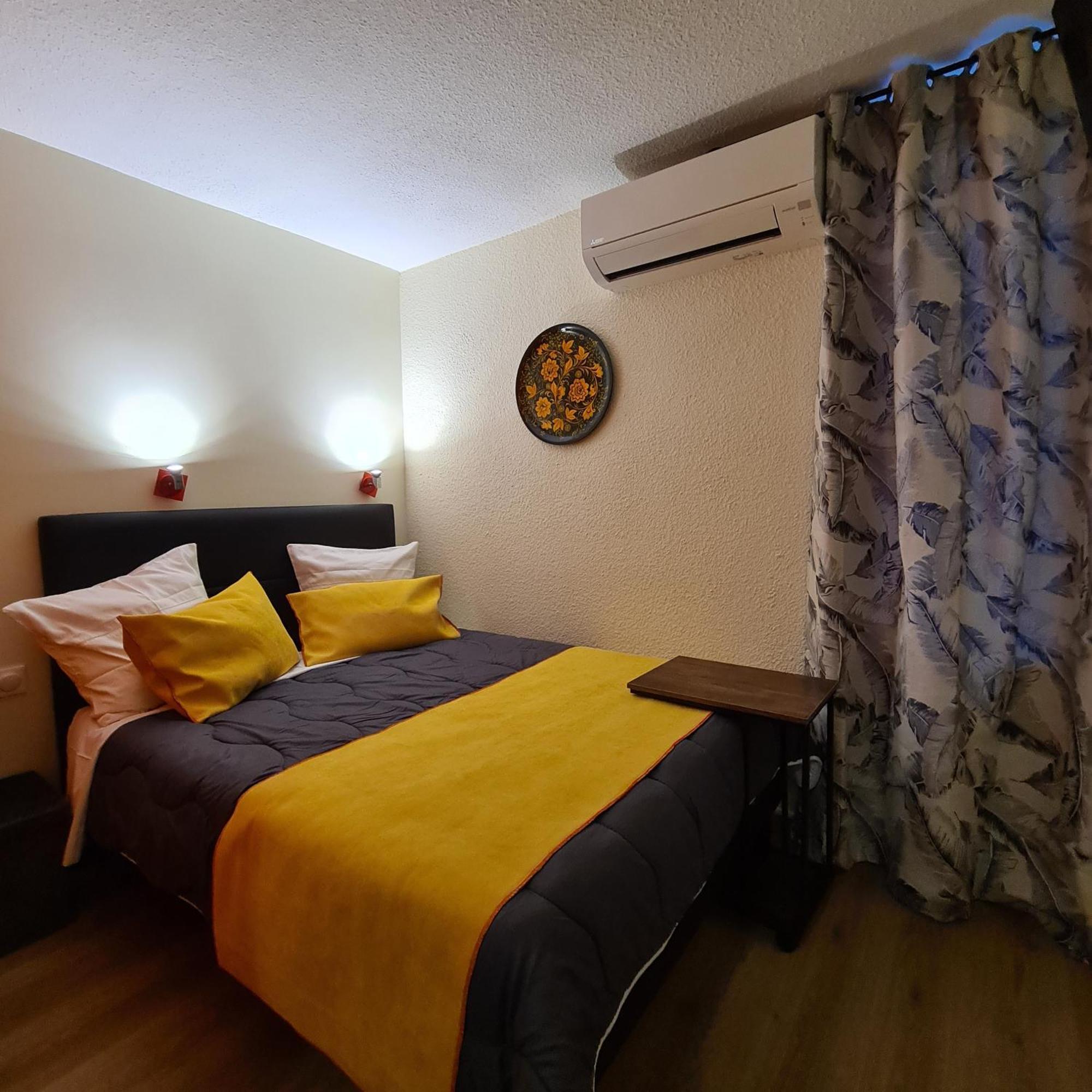 Hotel L'etoile Aeroport - A61