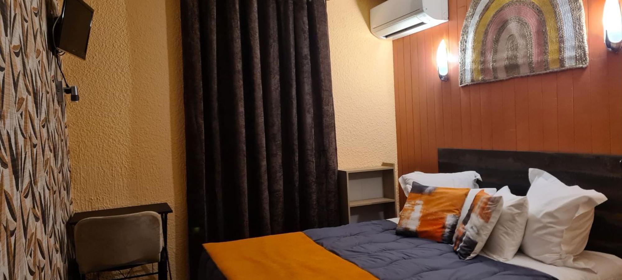 Hotel L'etoile Aeroport - A61 Carcassonne